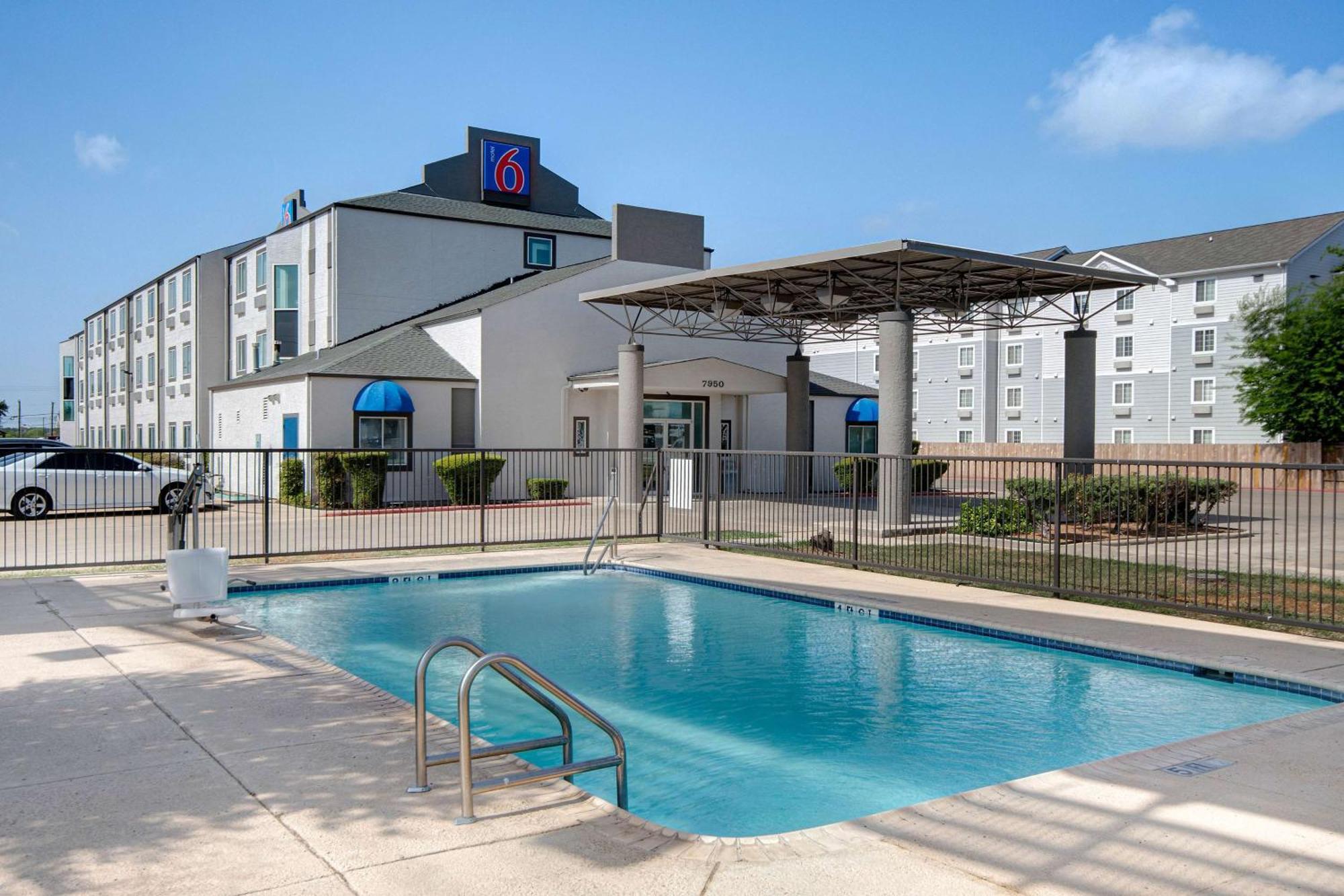 Motel 6-San Antonio, Tx - South Exteriör bild