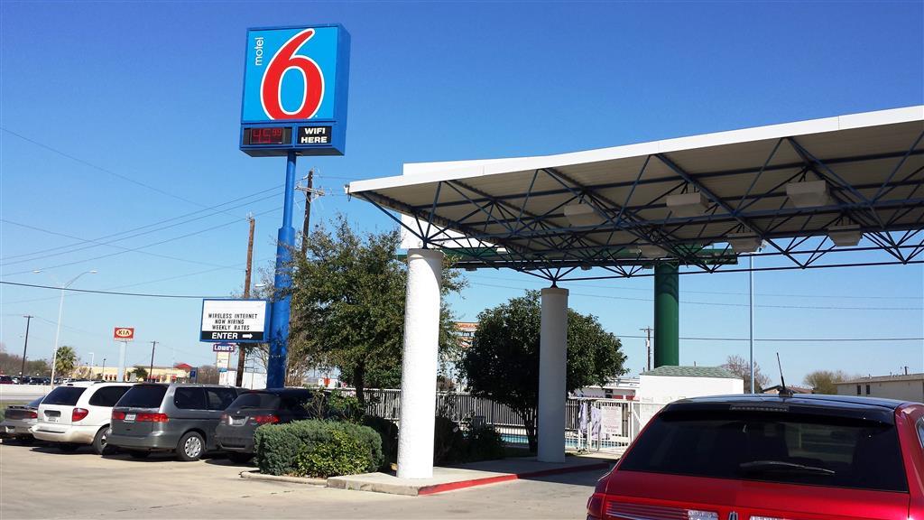 Motel 6-San Antonio, Tx - South Exteriör bild
